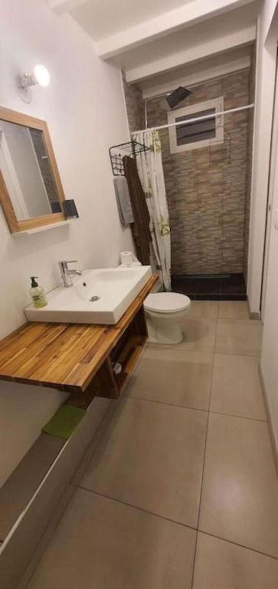 Ferienwohnung Duplex Bouguainvillier Saint-Denis Exterior foto